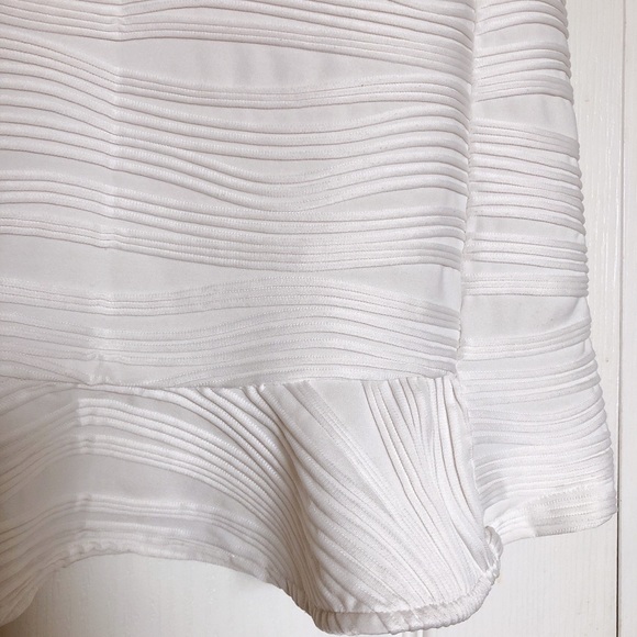 Opening ceremony texture ruffles top - Picture 3 of 4